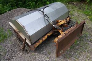 lot 1I image: 60 Skid Steer Sweeper Brush