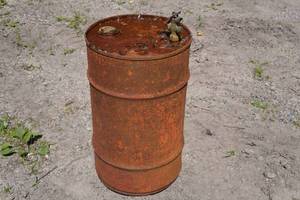 lot 51F image: Small Steel Drum - Pennzoil Label