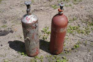 lot 29F image: 2 Steel Tanks
