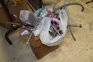 lot 155 image: Assorted Sink Connectors