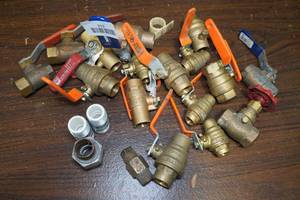 lot 213 image: Assorted Ball Valves