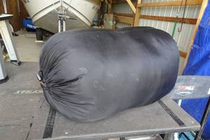 lot 230 image: Alps Cold Weather Oversized Sleeping Bag