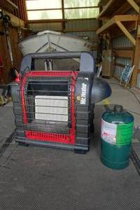 lot 225 image: Mr Heater Portable Heater with Propane