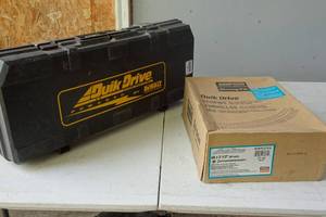 lot 229 image: DeWalt Quik Drive Screw Gun with Screws