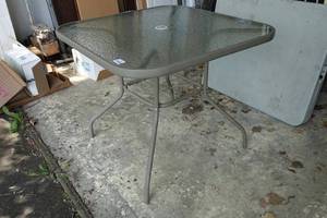 lot 258 image: Square Glass Top Patio Table