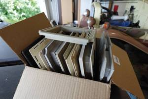 lot 297 image: Assorted Outdoor Vent Frames