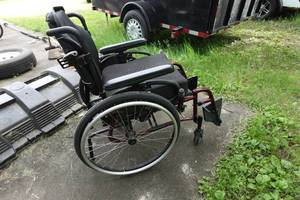 lot 51A image: Wheelchair with Comfort Visco Cushioning and Head Rest
