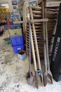 lot 299 image: 3 Post Hole Diggers