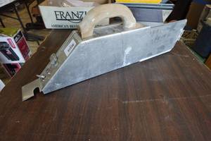 lot 33 image: Drywall Taper
