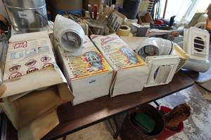 lot 65 image: Assorted Dryer Vent Accessories