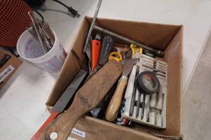 lot 72 image: Assorted Hand Tools -Files, Scrapers, Drill Bits