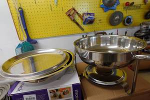 lot 177 image: Stainless Steel Chafing Dish