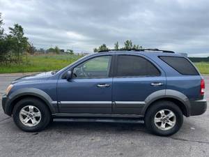 2004 Kia Sorento EX - 4X4