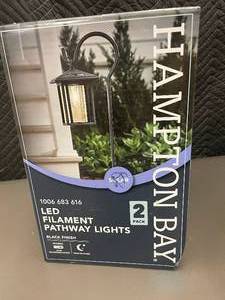 lot 11 image: Hampton Bay LED Filament Pathway Lights - 2 Pack