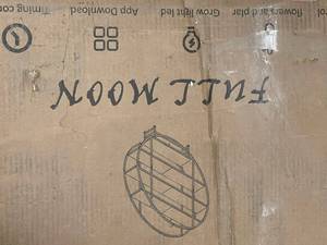 lot 257 image: Full Moon Grow Light LED with Timing Control