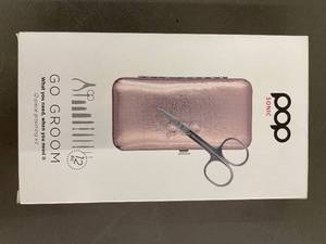 lot 261 image: Pop Sonic Go Groom 12-Piece Grooming Kit