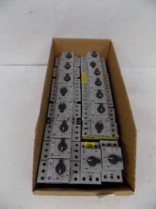 lot 35 image: A-B Motor ProtectorCirc Breaker