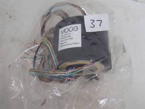 lot 37 image: MOOG, AC6200-24SS