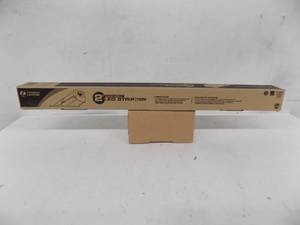 lot 12 image: Lithonia Lighting 2 Linkable Led Strip120V, new in box