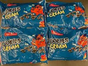 Lot of 4 Malt-O-Meal Cookies & Cream Cereal 21oz (595g) Bags