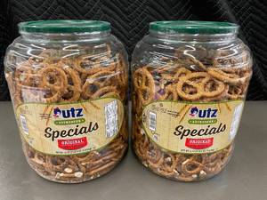 AL 5-6 - Lot of 2 Utz Sourdough Specials Original Pretzels 52oz Each