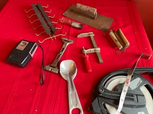 lot 87 image: Misc. Gadgets