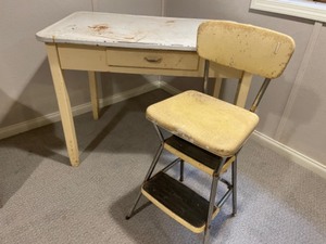 lot 90 image: Vintage Metal Top Table with Step Stool Chair