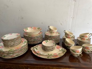 lot 6A image: Franciscan Rose Pattern 19011 Pink Floral Dishes