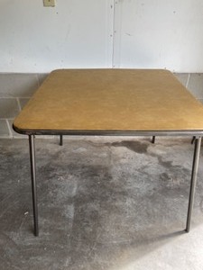 lot 55 image: Sturdy Card Table