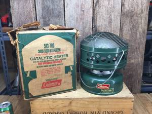lot 38 image: Classic Coleman Catalytic Heater 513-700