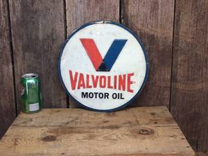 lot 49 image: Open Road 12 Valvoline Motor Oil - Metal Sign