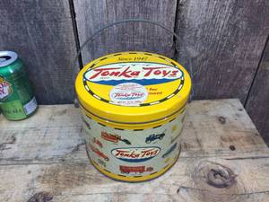 lot 128 image: Vintage Tonka Toys Tin