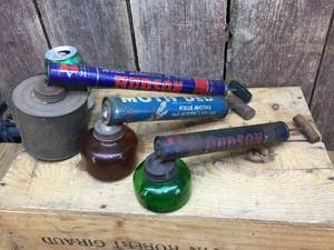 lot 149 image: 3 Vintage Pest Control Sprayers