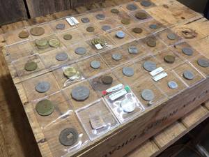 lot 173 image: Variety Vintage Foreign Coins