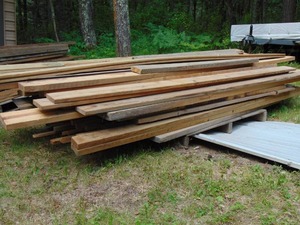Mixed Pallet of Lumber