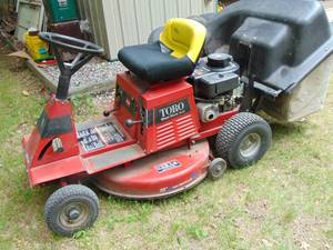 Toro Wheel Horse 12-32 Recycler Riding Lawn Mower with Bagger