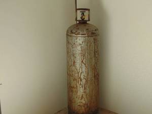 Full 100lb Propane Cylinder