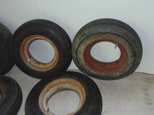 Mixed Lot of Centerless Rims and Tires
