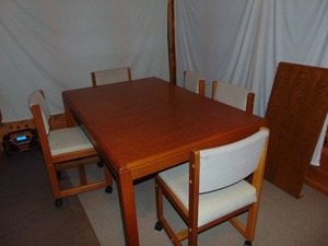 Dining Room Table with 18 Leaf and 5 Chairs