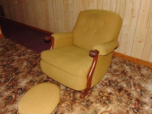 Vintage Lounge Chair with OttomanFootrest