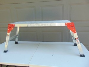MultifunctionalAdjustable Work Platform