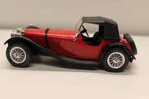 lot 18 image: 1937 Jaguar SS 100