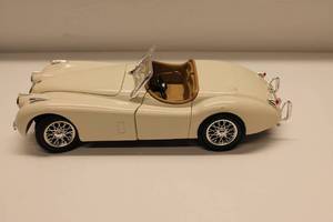 lot 22 image: 1948 Jaguar SK-120