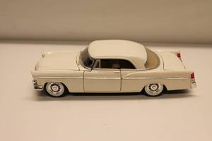 lot 26 image: 1956 Chrysler 300B