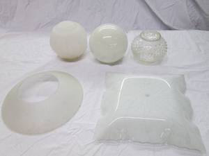 lot 12 image: 5 vintage light fixtures. Hardware ...