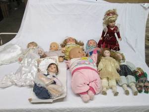 lot 70 image: Assortment of vintage dolls...