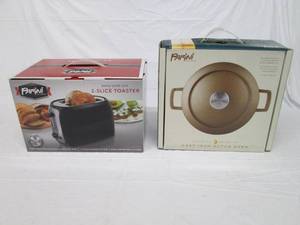 lot 111 image: Parini juicer and cast dutch oven...