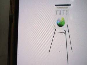 lot 200 image: Mastervision 3 leg heavy duty easel...
