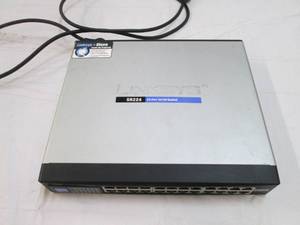 lot 236 image: Cysco small business 24 port 10100...