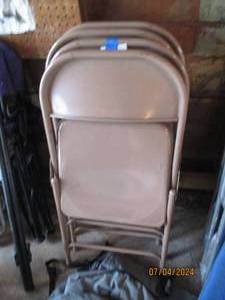 lot 34 image: Set of 4 metal folding chairs...